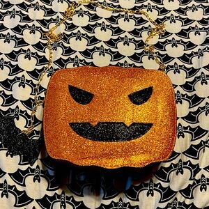 Small Thrifted Pumpkin Purse